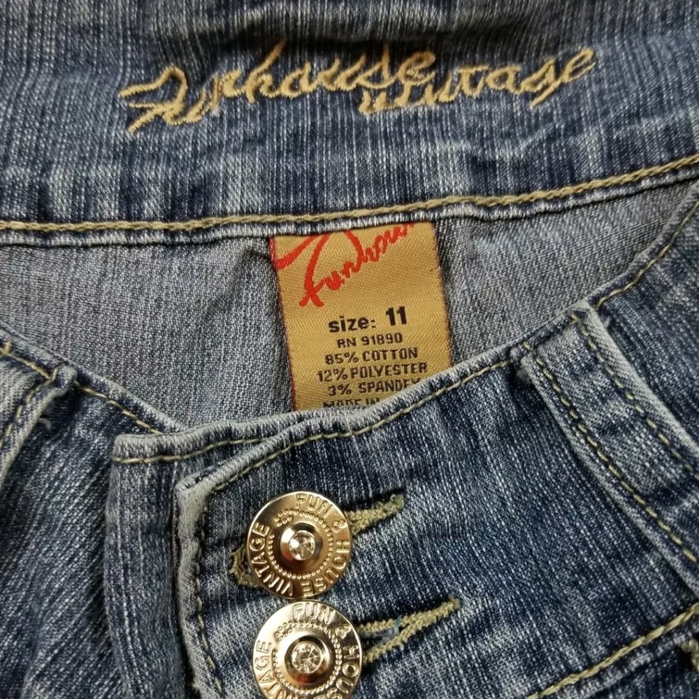 Fun House Vintage Stretch Denim Shorts size 11 rhi